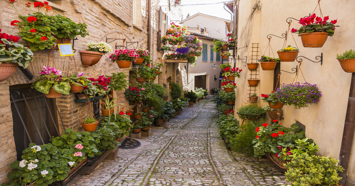 ll giorno di Ferragosto non scegliere il mare: fai visita ad uno di questi 3 borghi in collina per una scelta controtendenza