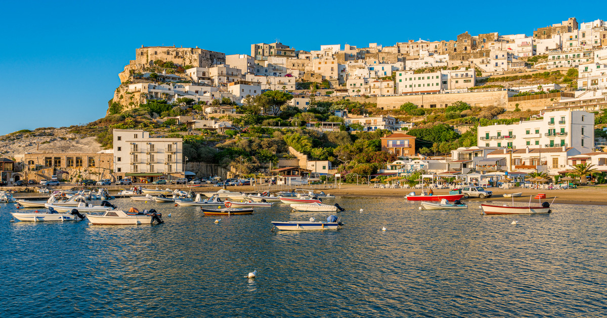 Aria di mare e reti da pesca: ecco 3 meravigliosi borghi di pescatori in Italia da visitare entro fine estate