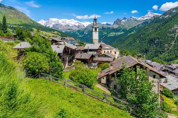 Al tramonto dell'estate la Val D'Aosta comincia a splendere: ecco 3 cose da vedere davvero meravigliose