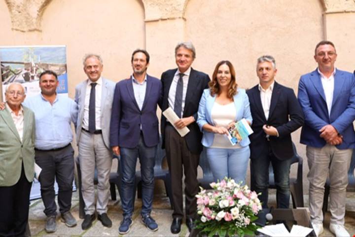 La Cena nel Borgo nella Valle del Calore: un successo tra tradizioni, cultura e sapori unici | PaesiOnLine