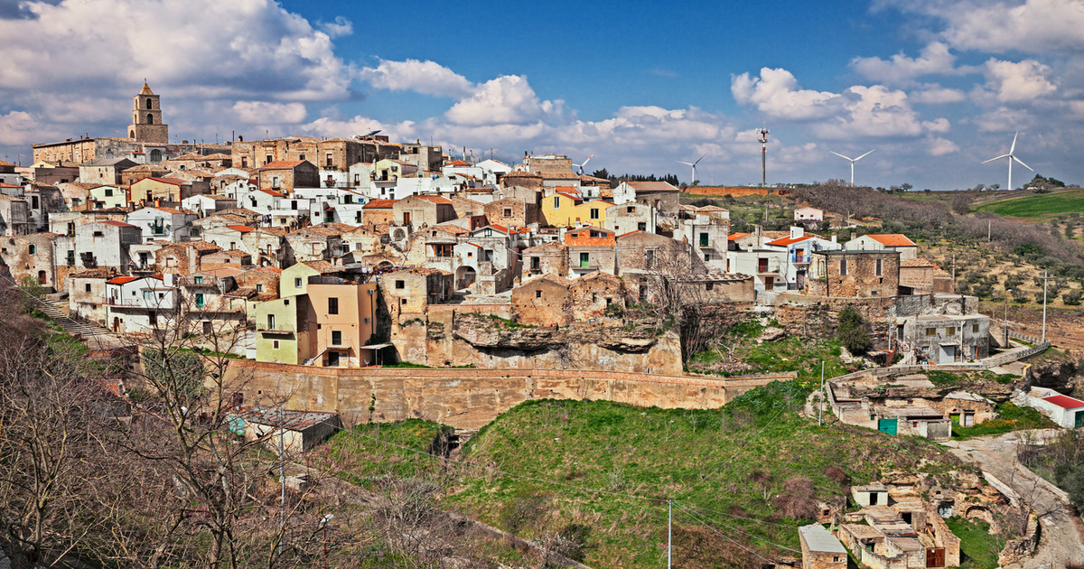 In Basilicata c'è un'altra Matera! Storico ed antico, questo borgo è custode di un fascino d'altri tempi 