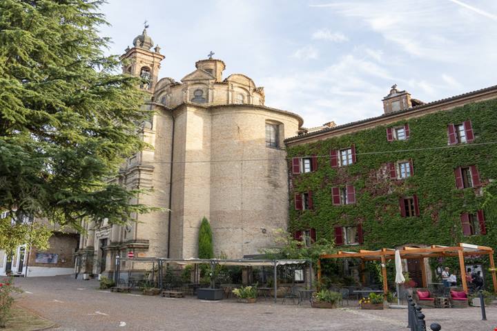 Belle d'estate, meravigliose d'autunno: ecco 3 località da visitare assolutamente nelle Langhe ad Ottobre