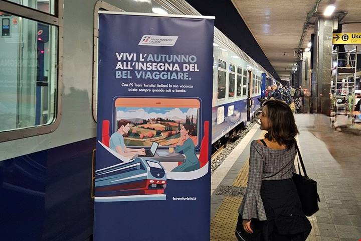 Nelle Langhe Monferrato Roero con un treno speciale, un weekend di scoperte e sapori autunnali tra Alba e Asti, le migliori cantine della Strada del Barolo sempre più destinazione Wedding di lusso