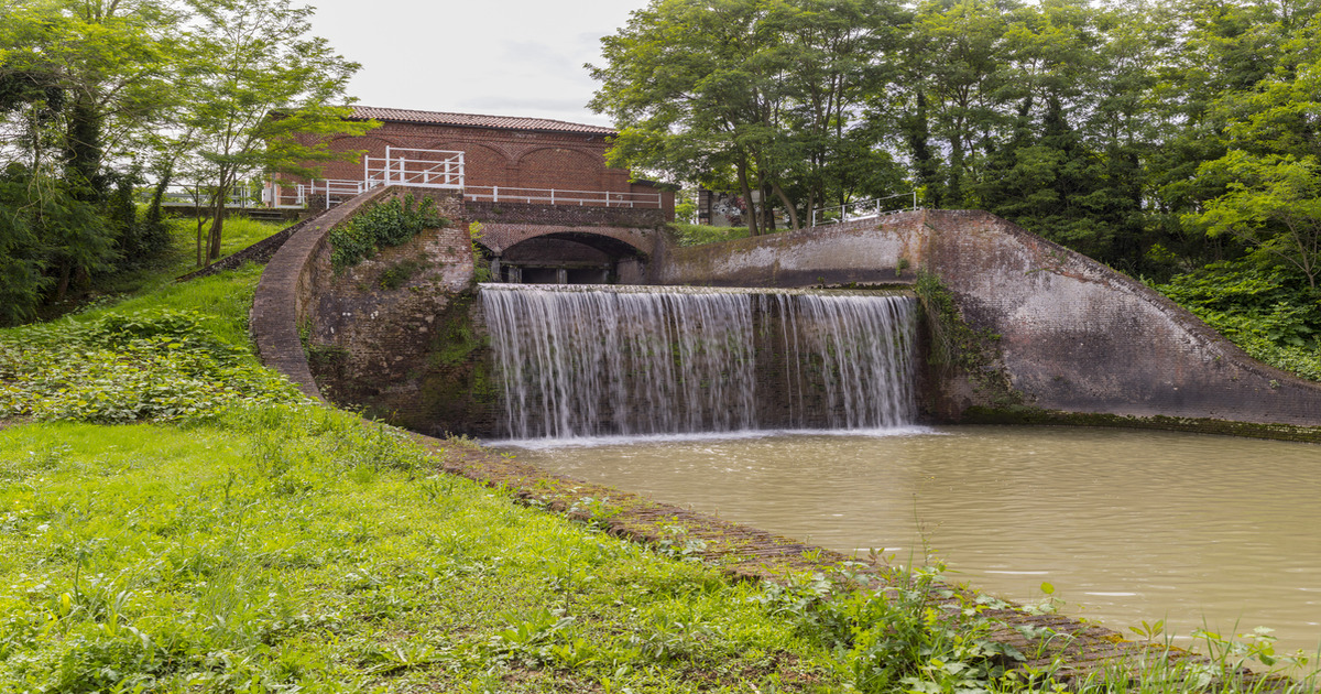 Da antica opera di ingegneria urbana a potenziale patrimonio UNESCO: ecco perchè questo canale nel nord Italia è così affascinante