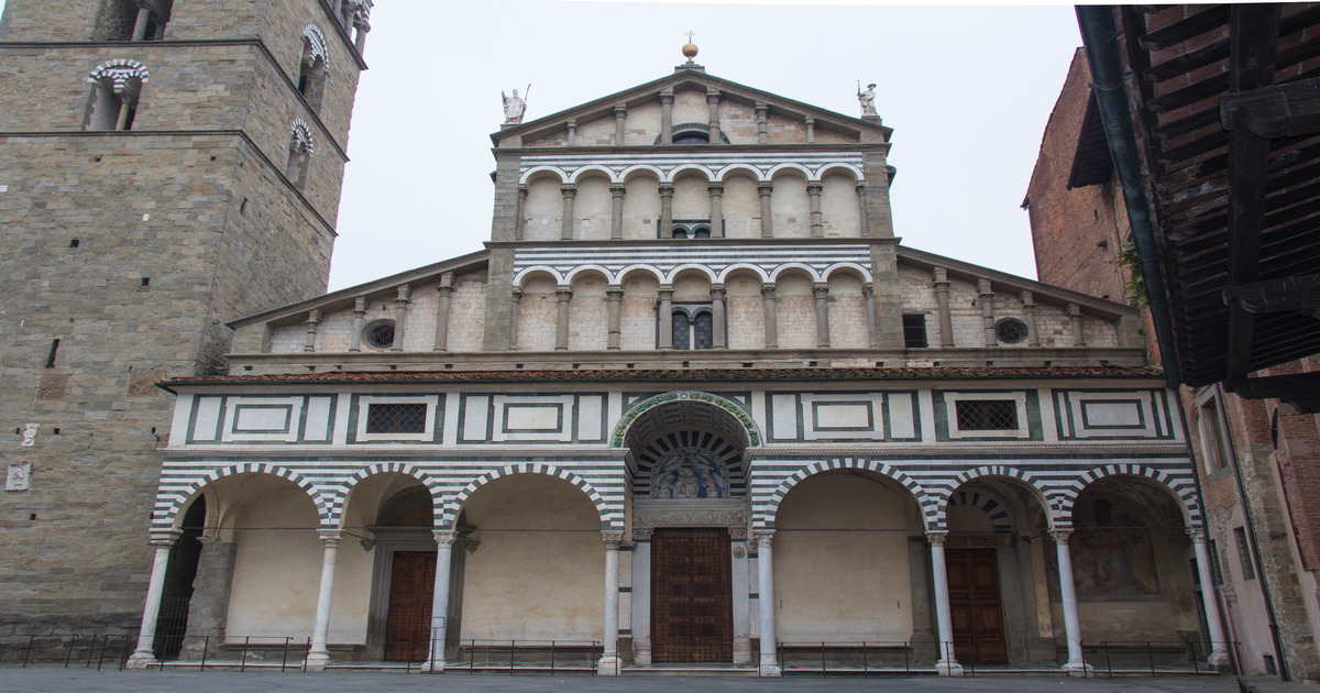Nel cuore di Pistoia c'è un'antica cattedrale che custodisce un magnifico esempio di oreficeria medievale: lascia tutti a bocca aperta
