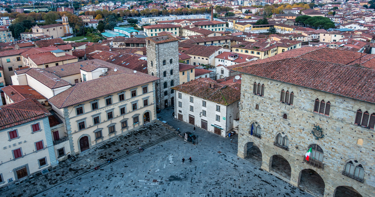 Nel cuore di Pistoia c'è un'antica cattedrale che custodisce un magnifico esempio di oreficeria medievale: lascia tutti a bocca aperta