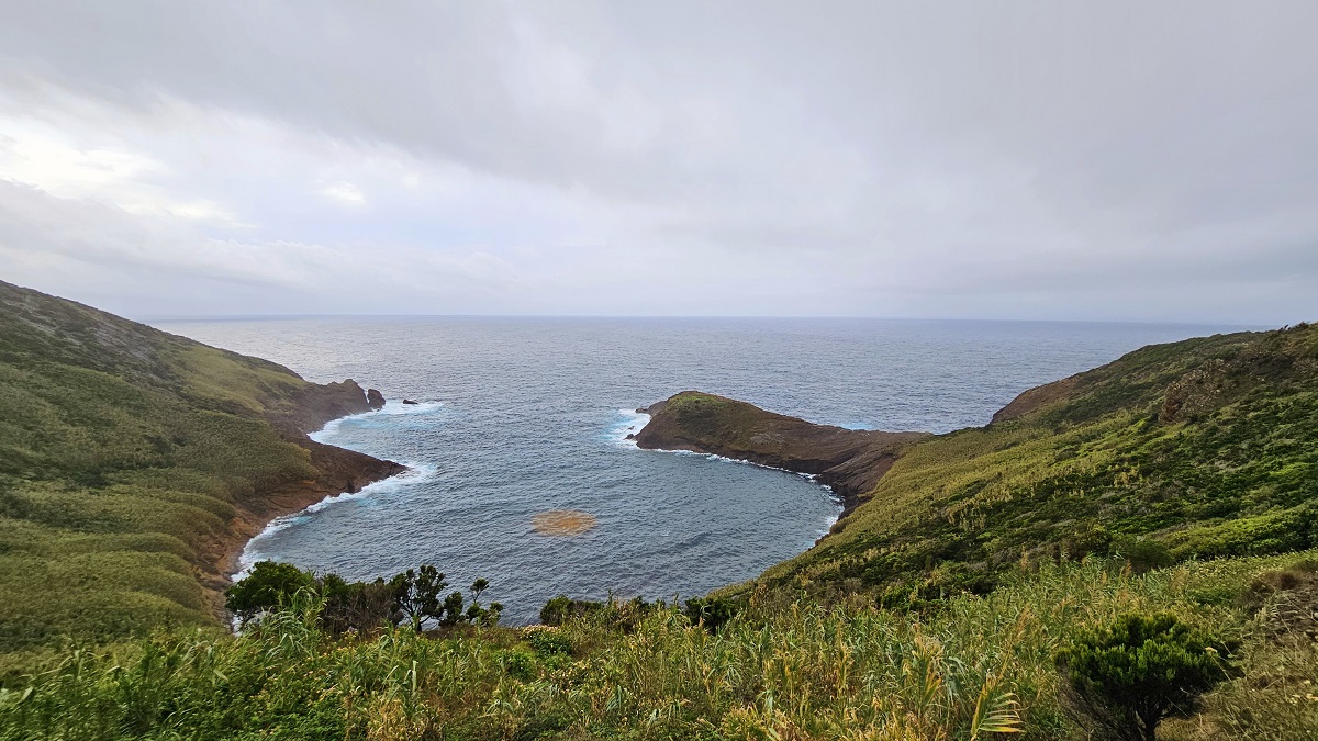 L’isola sperduta nell’Oceano Atlantico, in parte emersa da una eruzione nel secolo scorso