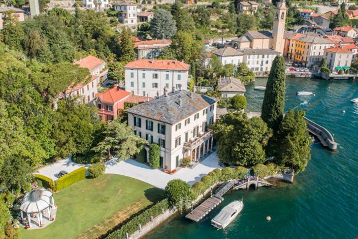 Nel borgo di George Clooney c'è un monumento che non dovrebbe essere qui: è il vero mistero del lago di Como
