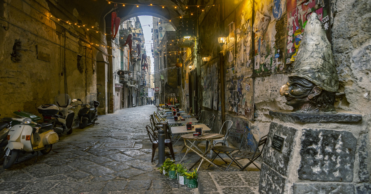Premiata la città dove si mangia meglio al mondo! Un indizio? Si trova in Italia e ci fanno la pizza più famosa del globo