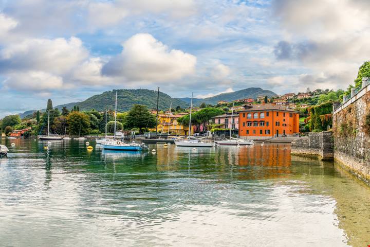 Il borgo segreto del Lago di Como: lo conoscono in pochi, è fuori dalle classiche rotte turistiche, ma è bello proprio come i vicini
