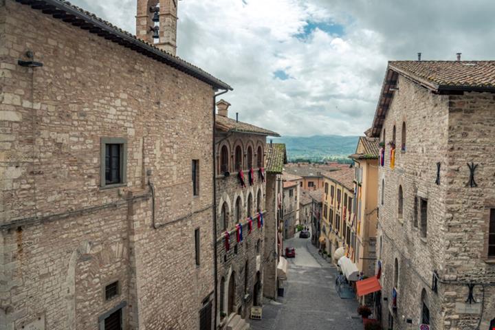 gubbio-loquis