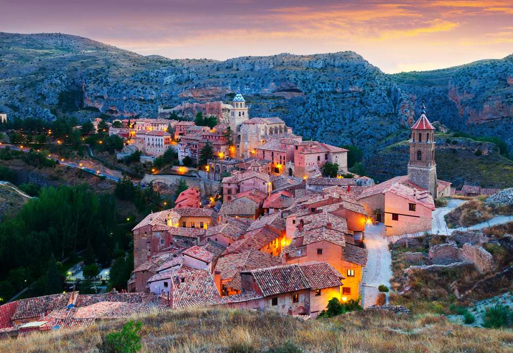 I posti giusti per chi ama sognare: visitare queste mete in Europa è come fare un viaggio in una favola