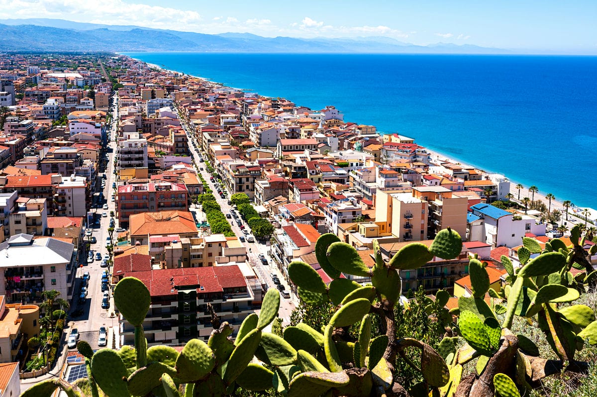 I 10 porti turistici italiani più belli | PaesiOnLine