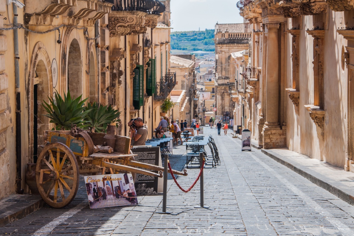 La capitale del barocco in Sicilia è il 'giardino di pietra' bellissimo che faresti bene a visitare anche in autunno