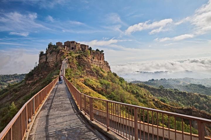 civita-di-bagnoregio