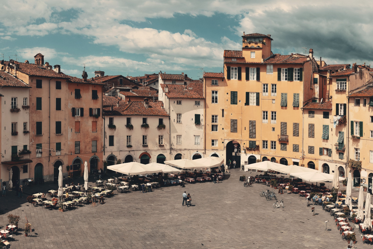lucca