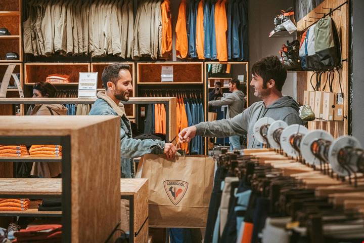 Il percorso verde che unisce le meraviglie del Veneto: la Greenway Treviso – Jesolo si scopre (anche) all’insegna dello shopping