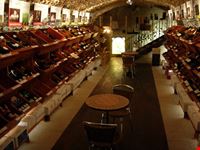 La cantina super fornita di C comme Champagne, a Epernay