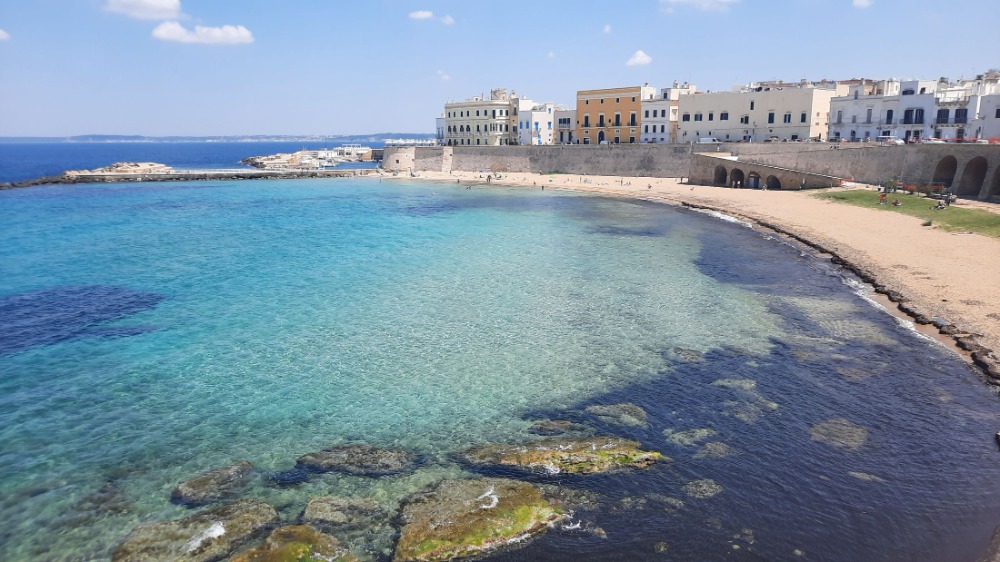 Spiagge in Puglia e Calabria: Quali visitare e come condividere foto su Mapy.com