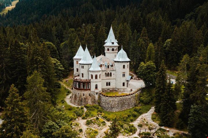 castel-savoia
