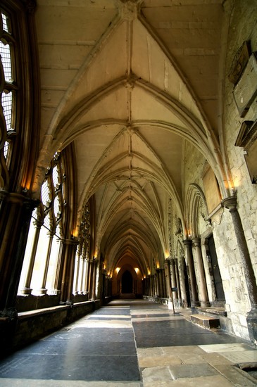 Portico medievale