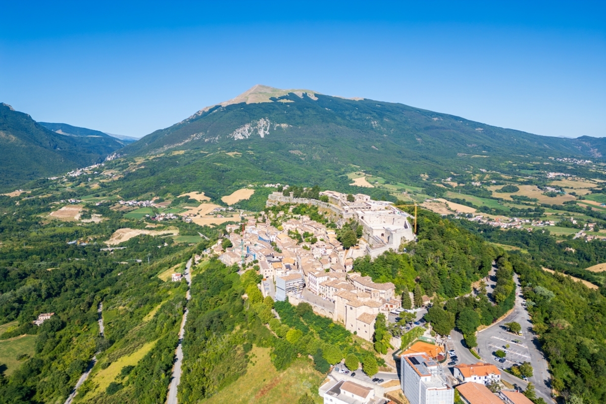 civitella-del-tronto-panorama