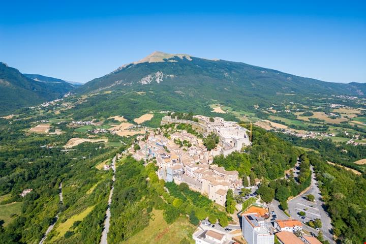 civitella-del-tronto-panorama