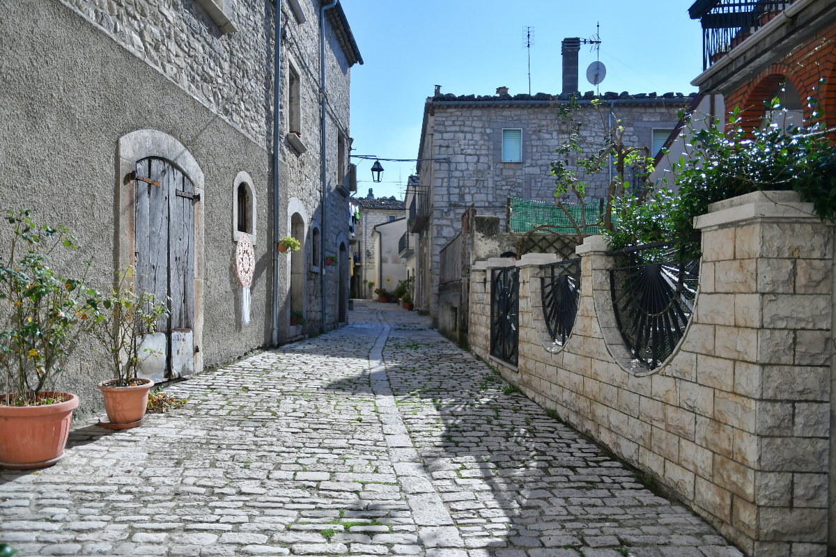 Il borgo più bello delle colline molisane ti aspetta per una festa all'insegna del vino