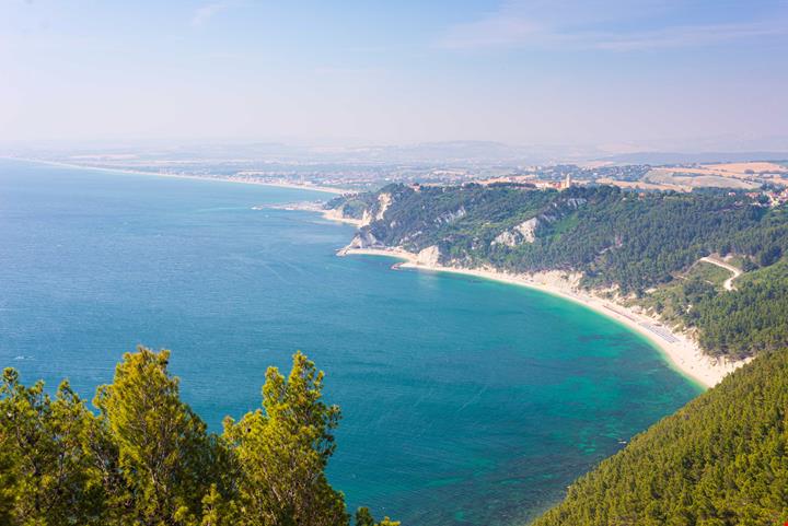 spiaggia-mezzavalle