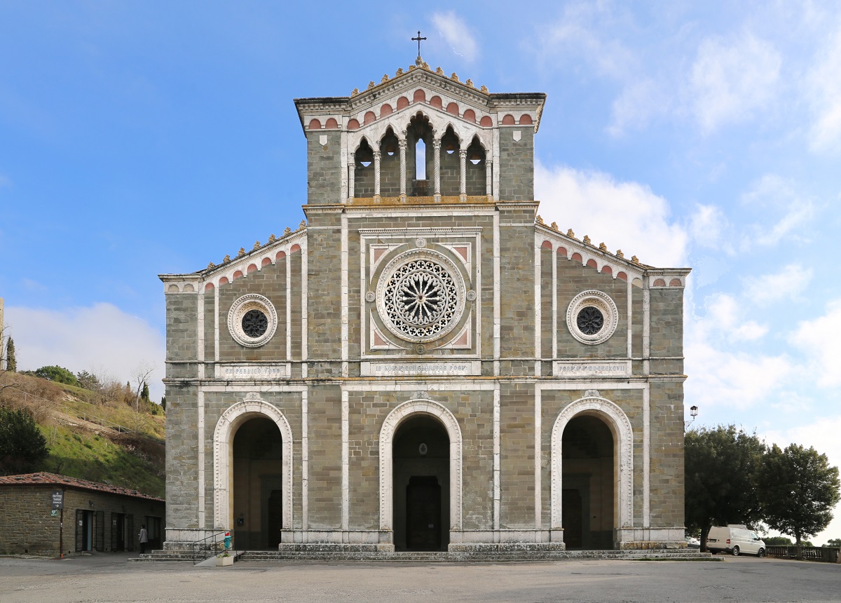 È la cattedrale del pentimento e del perdono a quasi 500 metri: storia e leggenda della Chiesa di Santa Margherita
