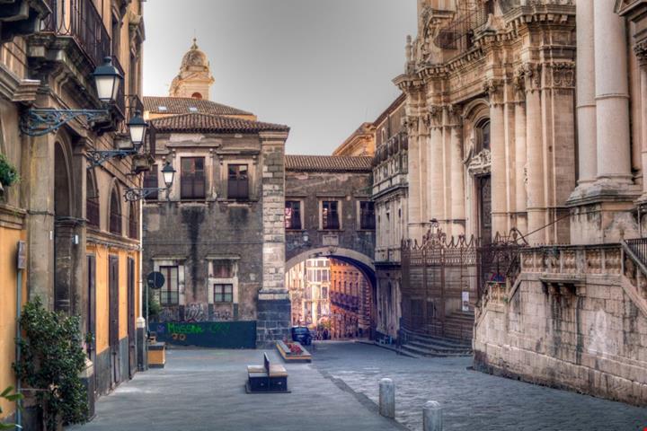 via crociferi-catania