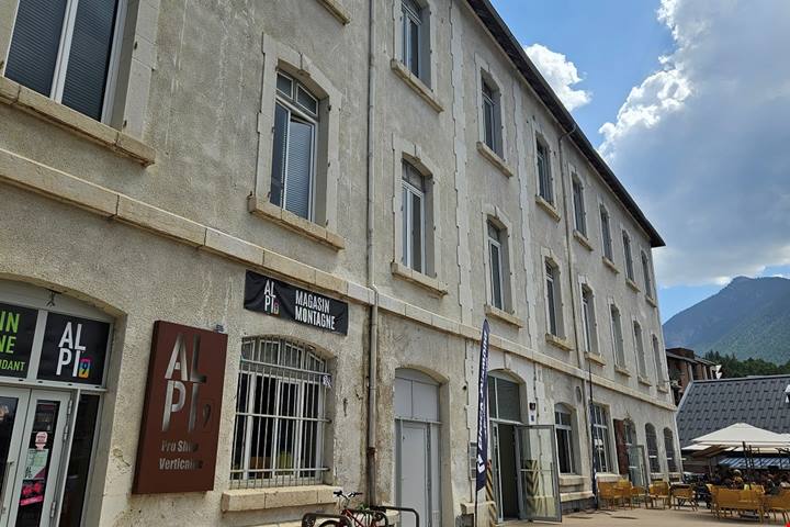 Serre Chevalier: 365 giorni di outdoor, storia, sostenibilità e benessere alpino tra Briançon e Le Monêtier-les-Bains