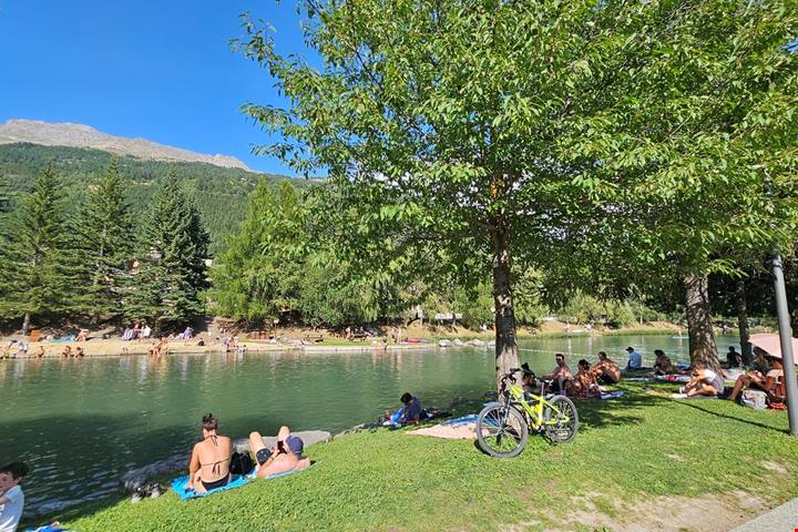 Serre Chevalier: 365 giorni di outdoor, storia, sostenibilità e benessere alpino tra Briançon e Le Monêtier-les-Bains