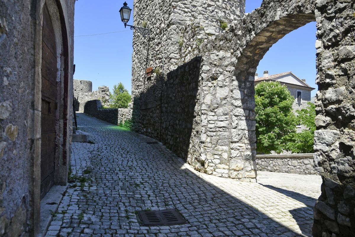 10 borghi italiani ideali per una gita fuori porta a inizio autunno