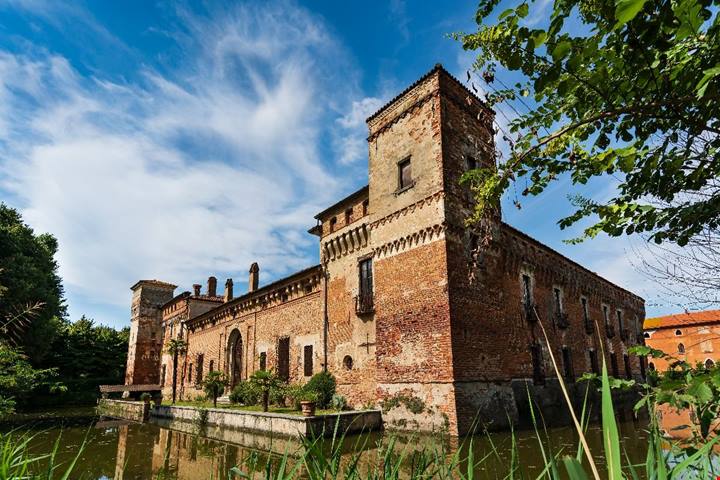 A 30 minuti da Brescia c'è un castello bello come quelli della Loira
