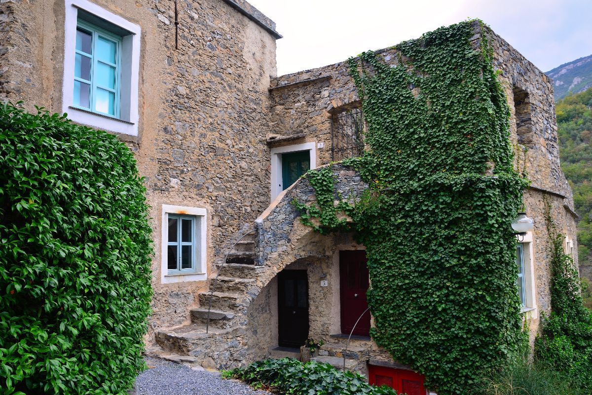 Il borgo telematico della Liguria è il paese medievale più connesso d'Italia