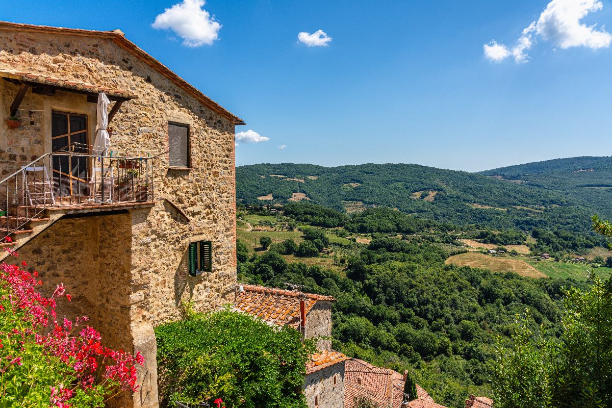 castelnuovo-val-di-cecina_2407182535