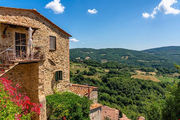 castelnuovo-val-di-cecina_2407182535