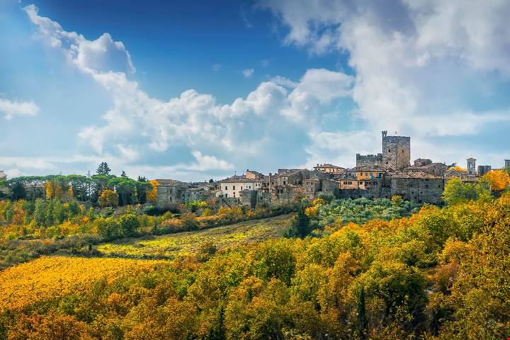 3 borghi del Chianti dove vivere una favola d'autunno in Toscana