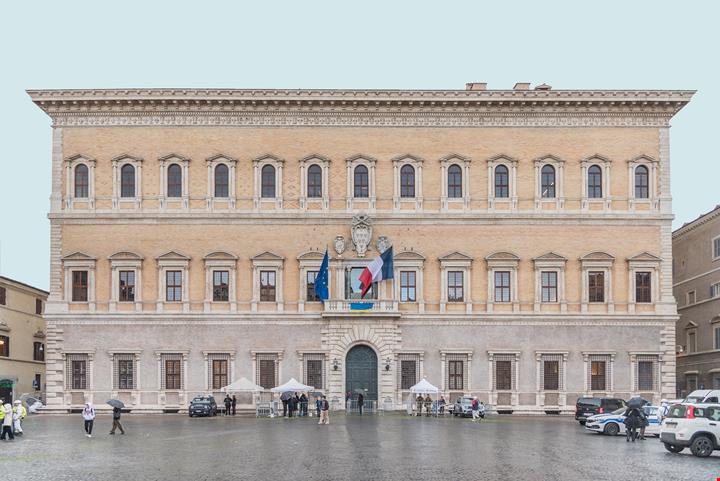 Palais Farnèse Façade restaurée.Palazzo Farnese Facciata restaurata ©Ambasciata di Francia in Italia_Denise Rosato