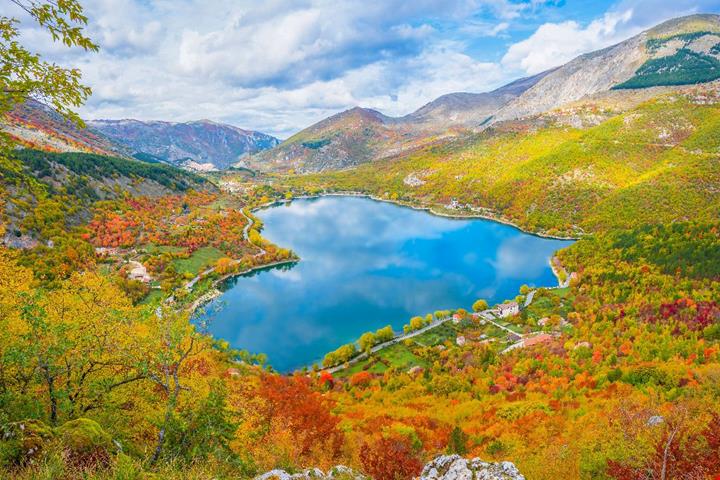 abruzzo-in-autunno_2076307519