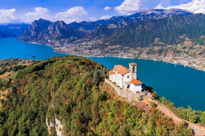 3 dei borghi più belli d'Italia da visitare in autunno sono in Lombardia: dovresti vederli tutti a ottobre