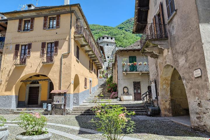 Vogogna_2457077527