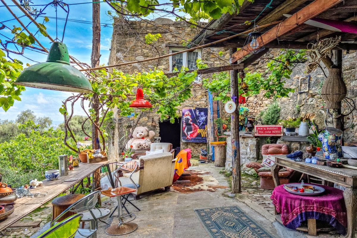 bussana-vecchia_2461817711