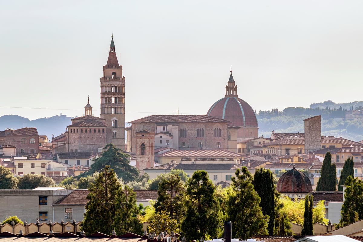 La città delle rose sarà la capitale italiana del libro 2026: il riconoscimento sbarca in Toscana