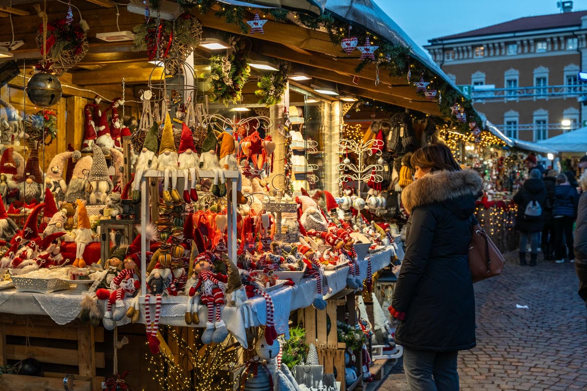 È il modo più originale per visitare i mercatini di Natale: lo stanno scegliendo tutti, e vorrai farlo anche tu