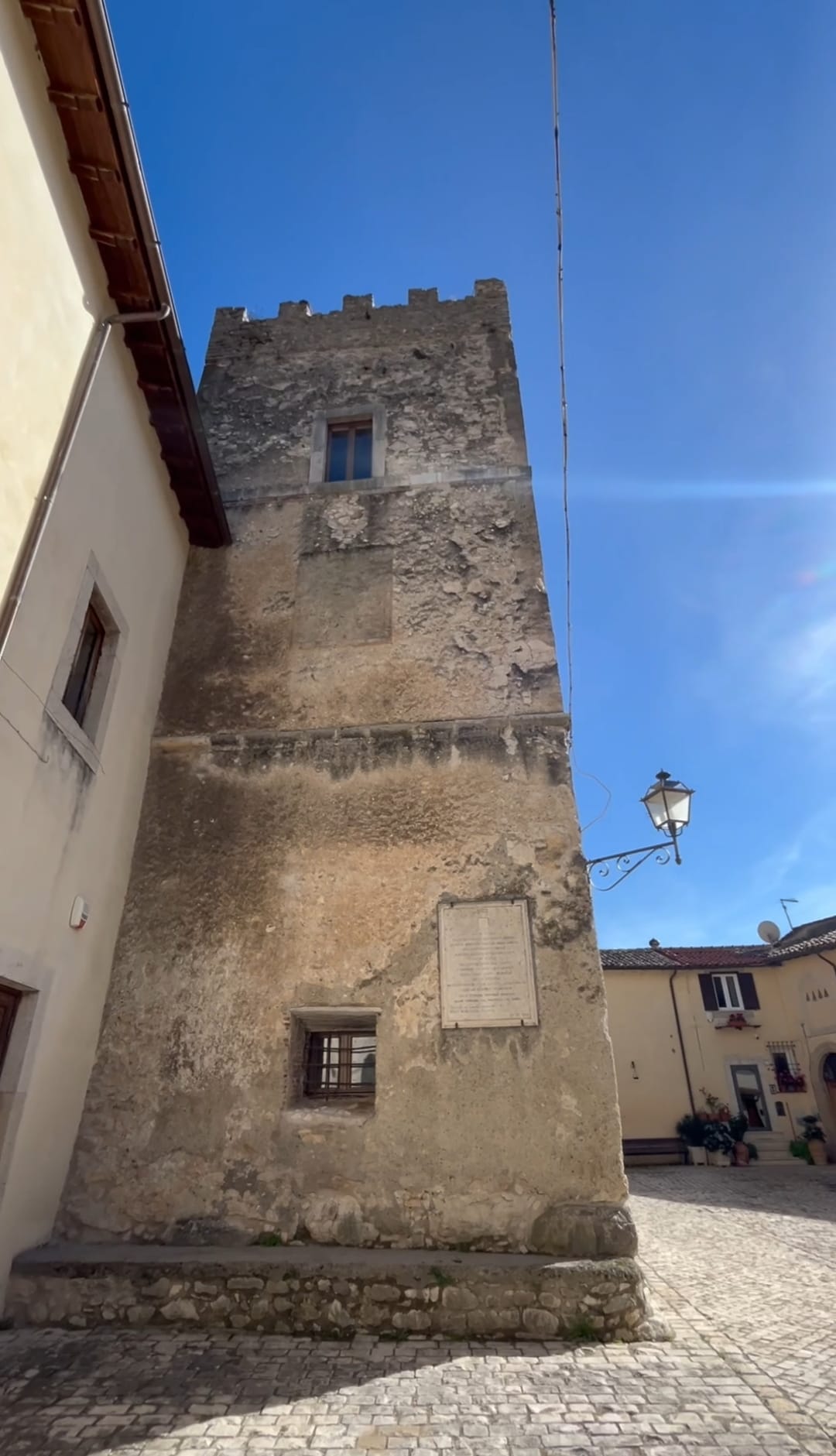 La villa e la torre: alle porte di Roma due gioielli antichissimi tornano a risplendere
