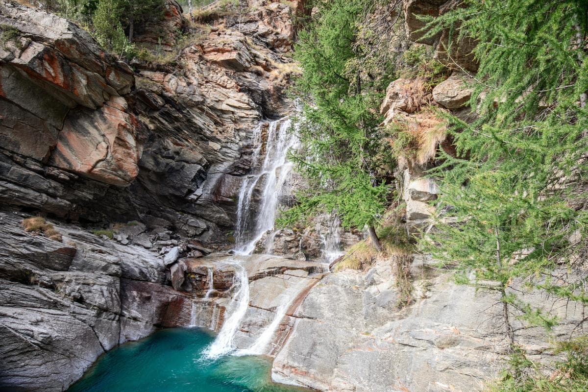 Le 6 cascate più belle d'Italia da scoprire in autunno