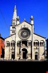 La facciata del Duomo