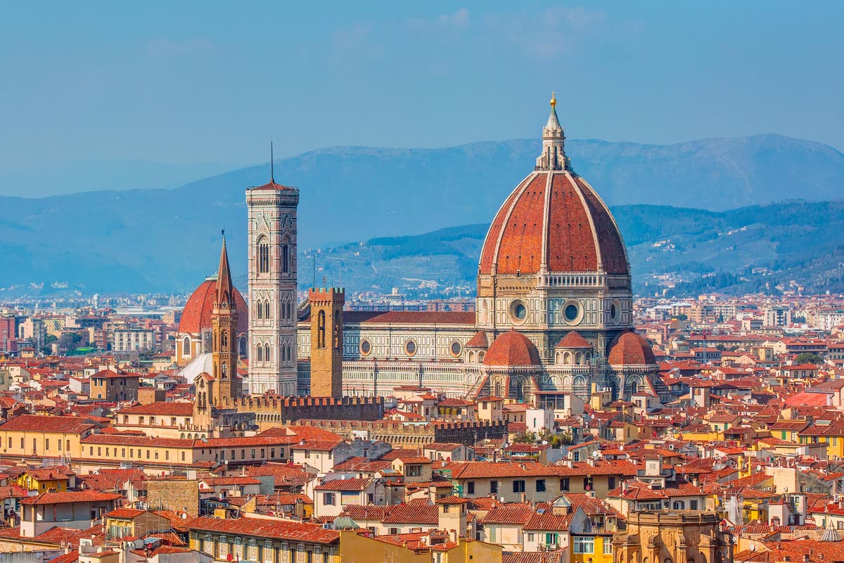 Per anni è stato il cinema più bello della città: oggi sulle sue poltrone ti puoi fermare a leggere un libro